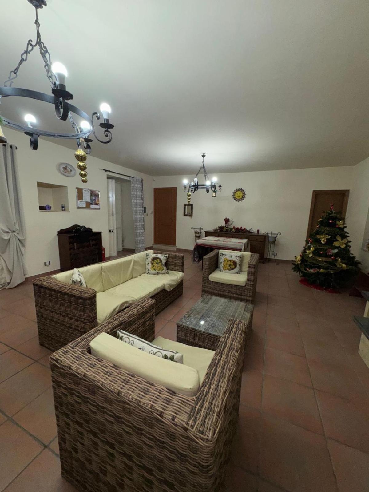 Peri Peri Etna Guest House Montargano Buitenkant foto